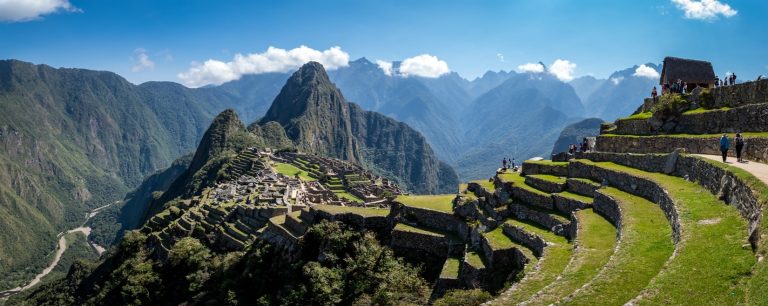 Panoramic,View,Of,Machu,Picchu,Ruins,In,Peru.,Behind,We