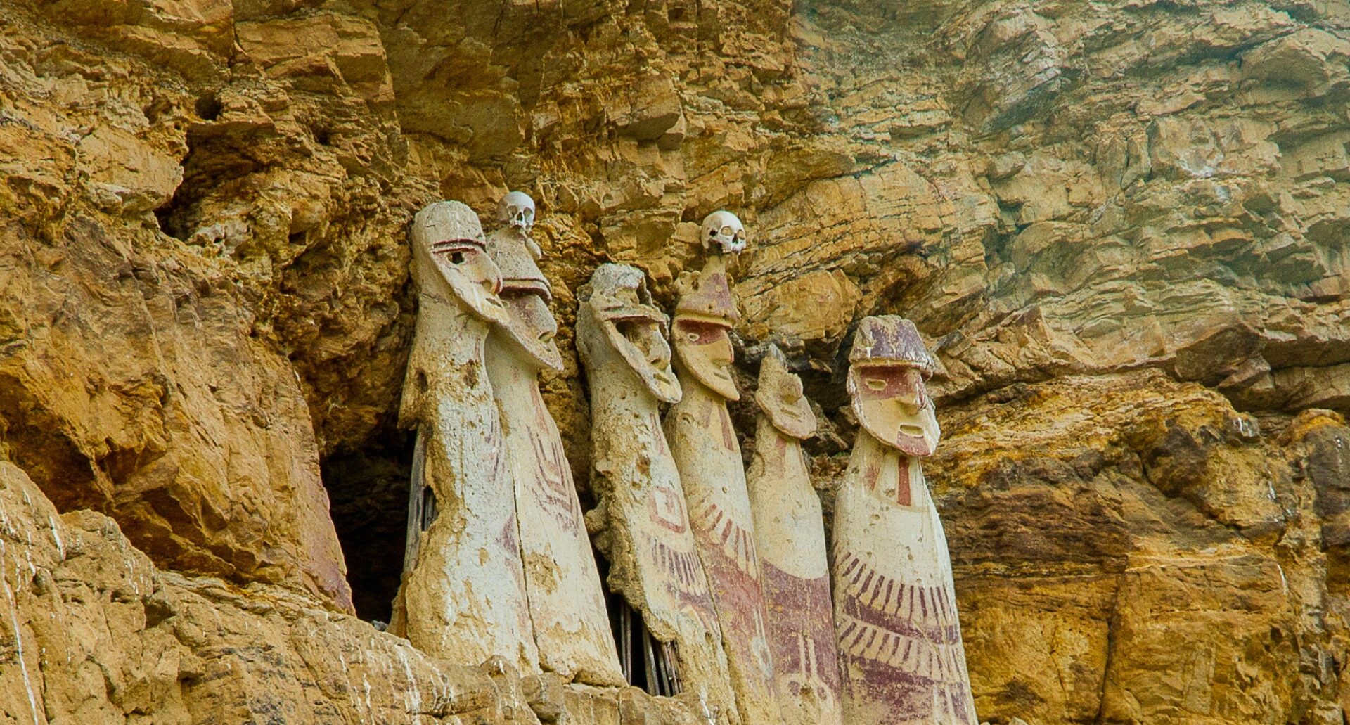 Sarcophagi,Karajia