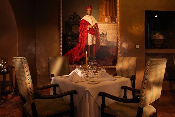 El-Tupay-Restaurant-Monasterio-Belmond