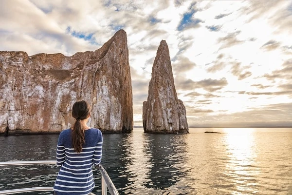 Galapagos-Luxury-Vacation-Kicker-Rock