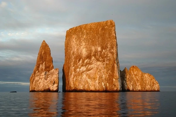 Kicker-Rock-in-the-Galapagos