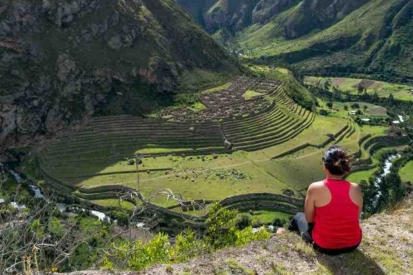 Llactapata-Ruins-Inca-Trail-Peru-600x400-1