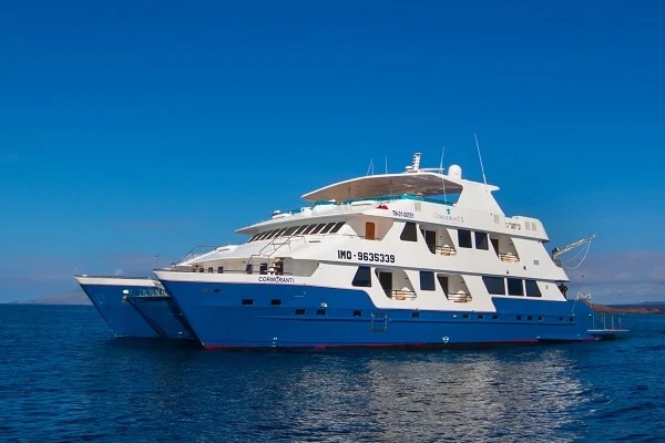 Luxury-Galapagos-Cruise-Boat-2