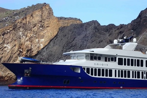 Luxury-Galapagos-Cruise-Origin-Yacht-2