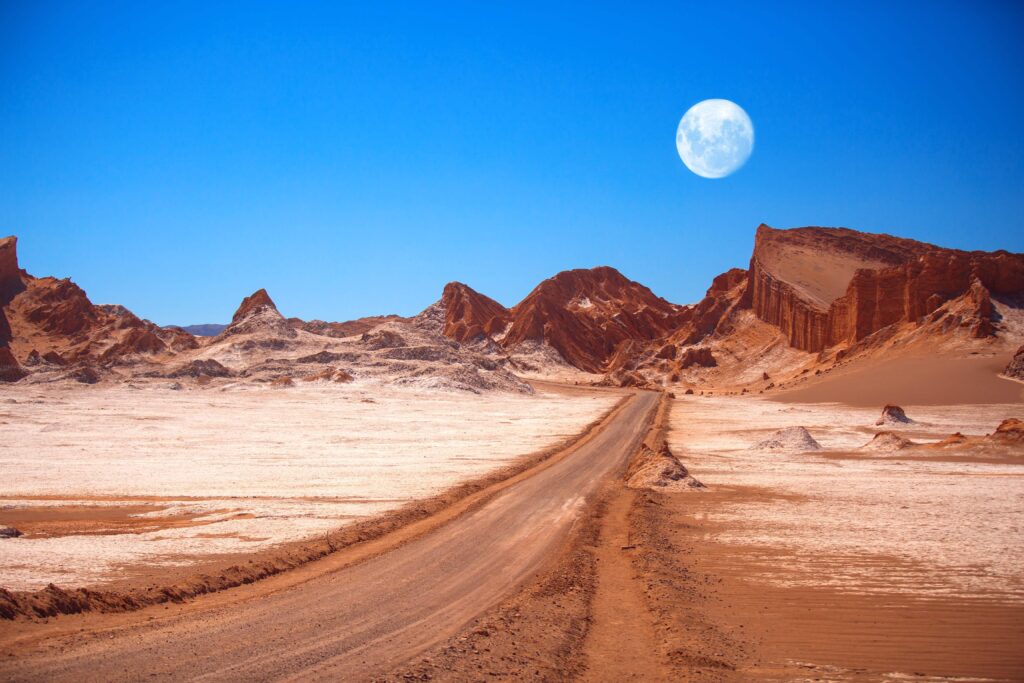 Moon-Valley-San-Pedro-de-Atacama-Chile-min