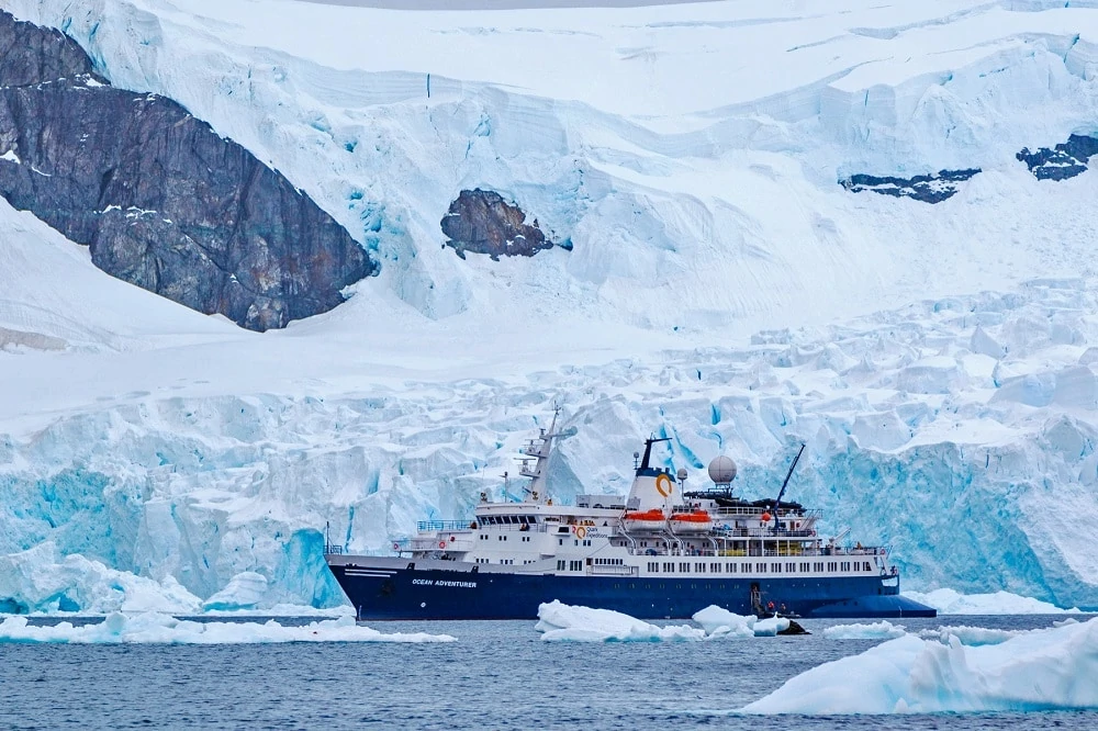 Ocean-Adventurer-Expedition-Cruise-Ship-1