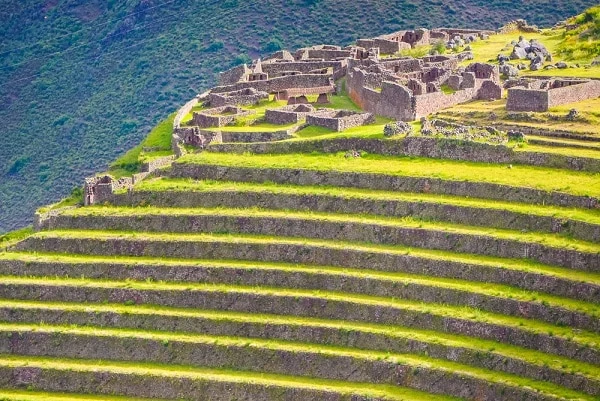 Pisac-Ruins-Sacred-Valley-Peru