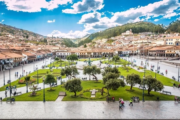 Plaza-de-Armas-Cusco-Peru