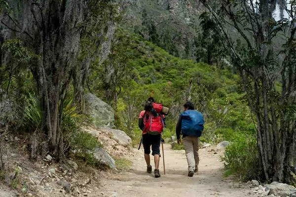 Trekking-the-Inca-Trail-to-Machu-Picchu-600x400-1