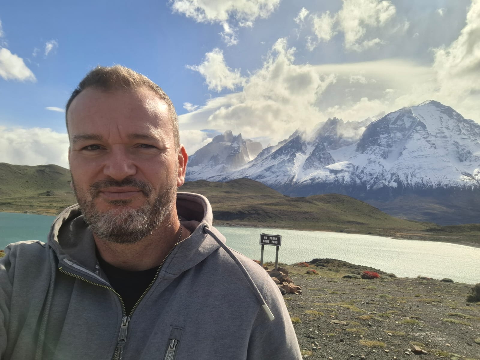 Torres del Paine - Paul Hiking Cover Img